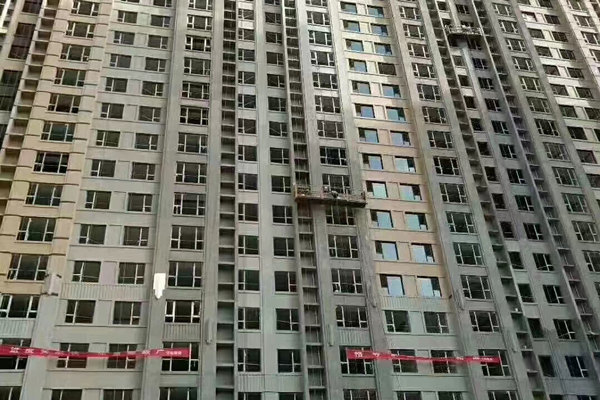 使用高空電動吊籃需要操作員具備哪些證件？